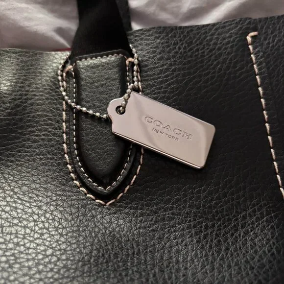 Coach Derby Tote - Picture 5 of 9